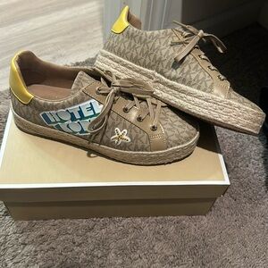 Mk Sneakers